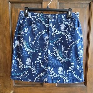 Croft and Barrow Sz 6 Skirt Blue Green Beige and White W 30 L 18